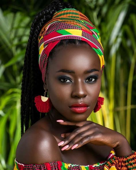 afrikanische frauen|Black is beautiful